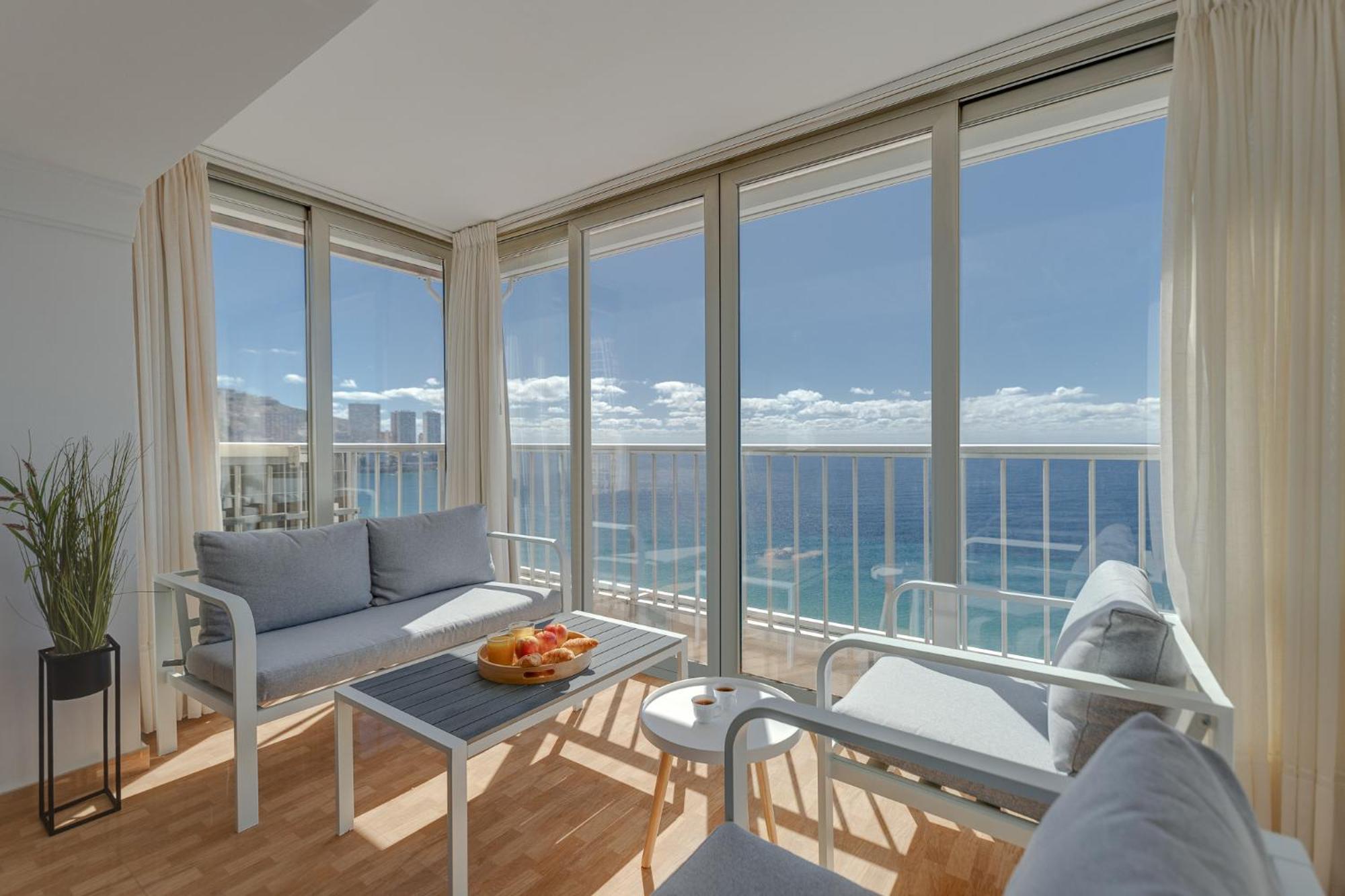 Frontline Panorama Penthouse Tormaraya Levante بينايدورم المظهر الخارجي الصورة